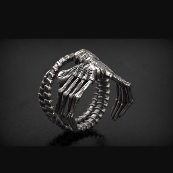 aliens Other - Aliens facehugger ring